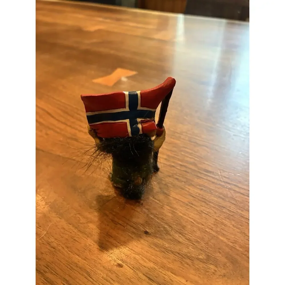 Nord Suvenir Norway Norge Viking Trolls Souvenir Figurines Troll Flag